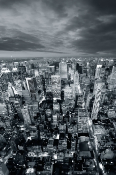 城市夜景黑白图片