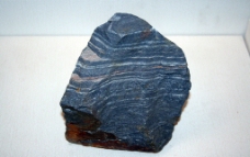 条带状铁矿石图片